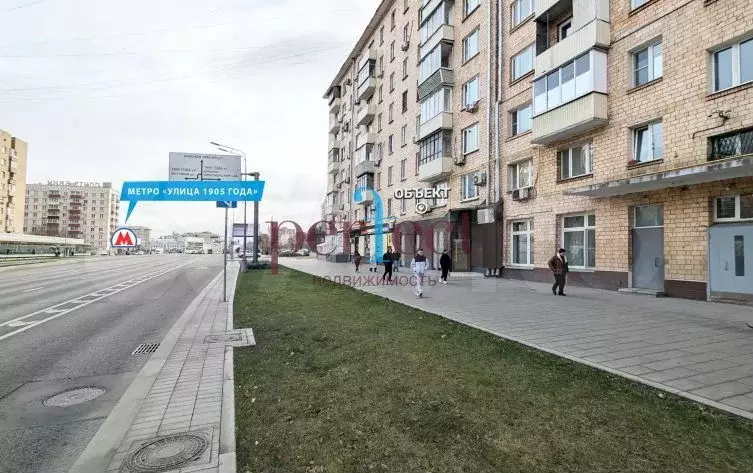 В продажа ПСН 216.6 м2 (цоколь) по адресу: Звенигородское ш. д.3А ... - Фото 1