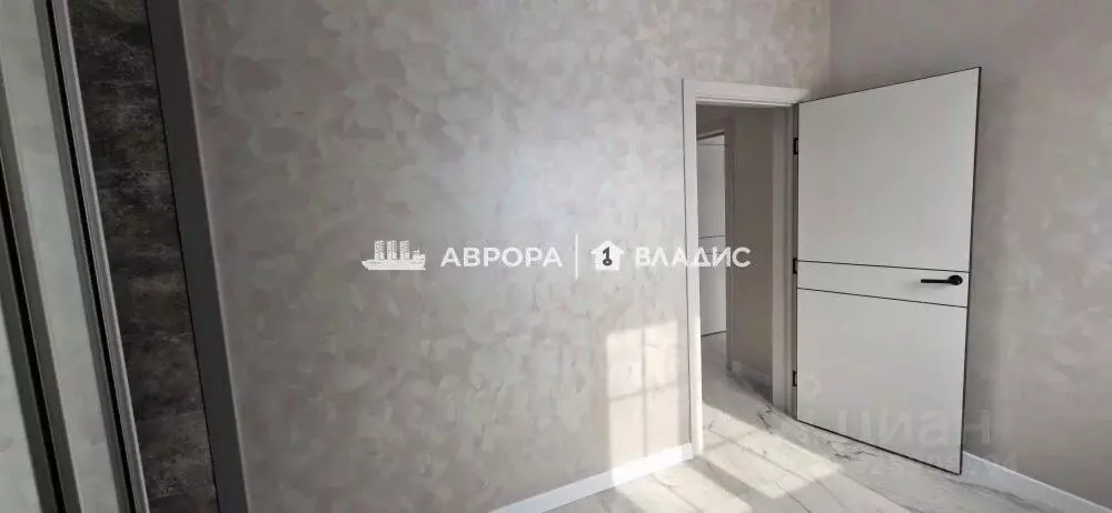 Таунхаус в Челябинская область, Магнитогорск ул. Золотистая (70 м) - Фото 1