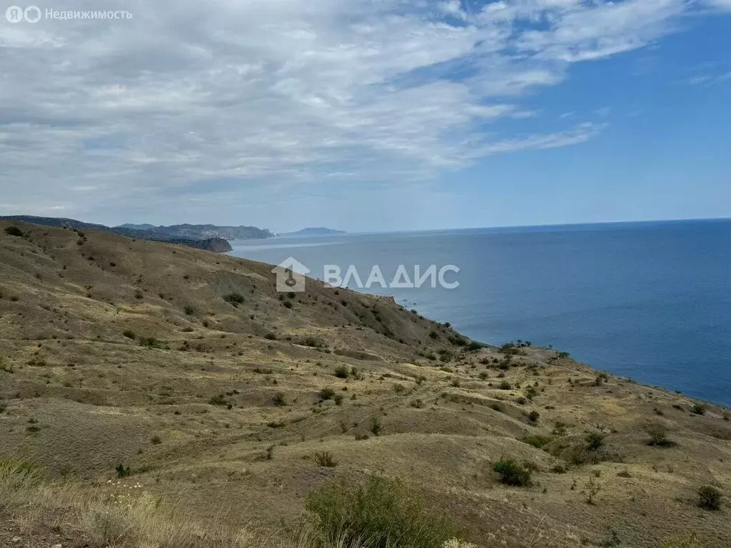 Участок в Республика Крым, муниципальный округ Алушта, село Приветное ... - Фото 1