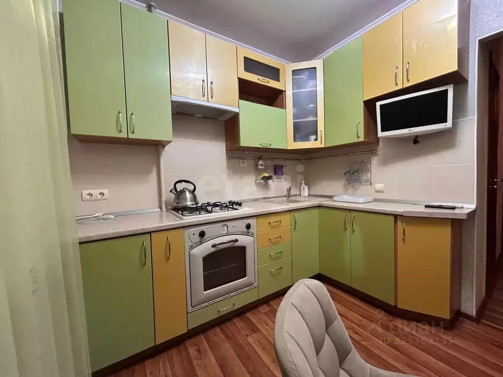 2-к кв. Коми, Усинск ул. 60 лет Октября, 7 (48.1 м) - Фото 1