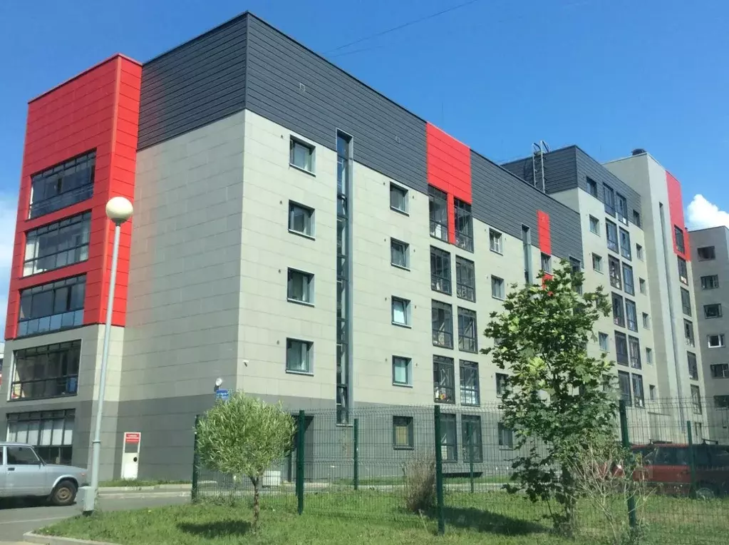 2-к кв. Карелия, Петрозаводск наб. Варкауса, 23 (52.0 м) - Фото 0