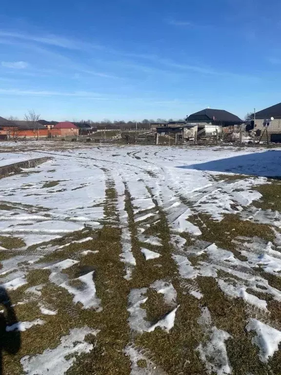 Участок в Ингушетия, Назрановский район, с. Али-Юрт пер. Оздоева (8.0 ... - Фото 1