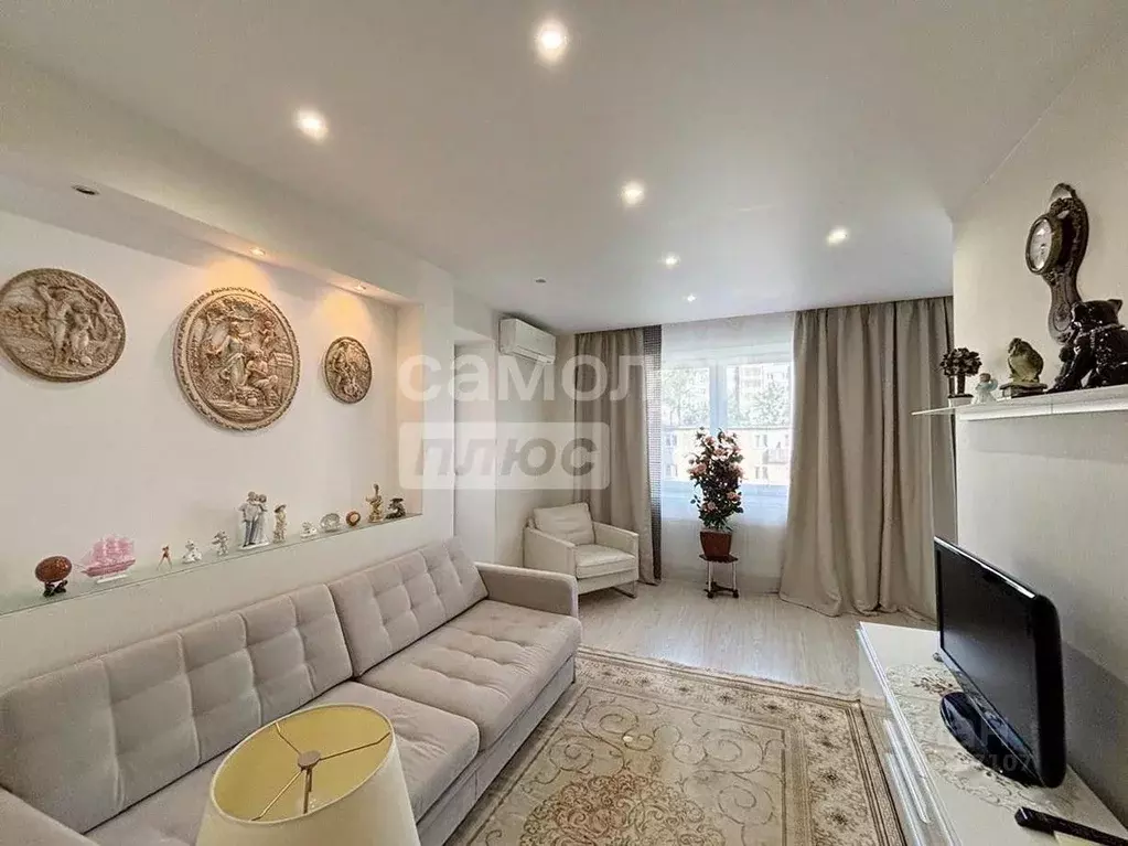 2-к кв. Московская область, Чехов Лопасненская ул., 3 (64.0 м) - Фото 1