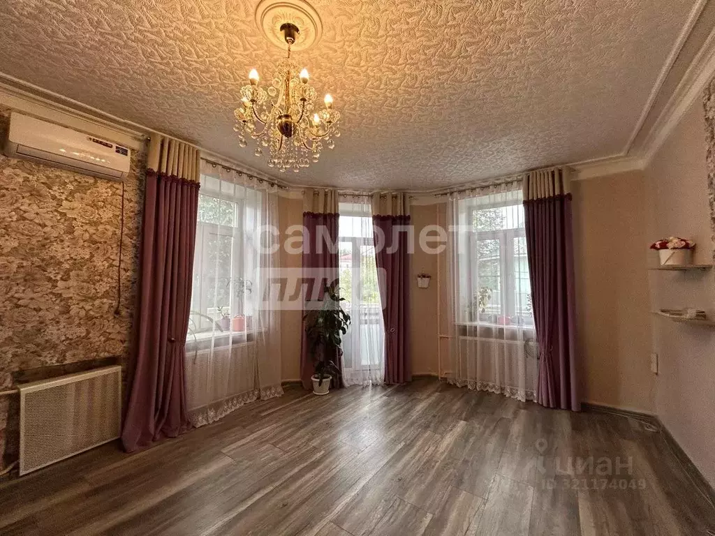 2-к кв. Смоленская область, Смоленск ул. Крупской, 57 (56.1 м) - Фото 1