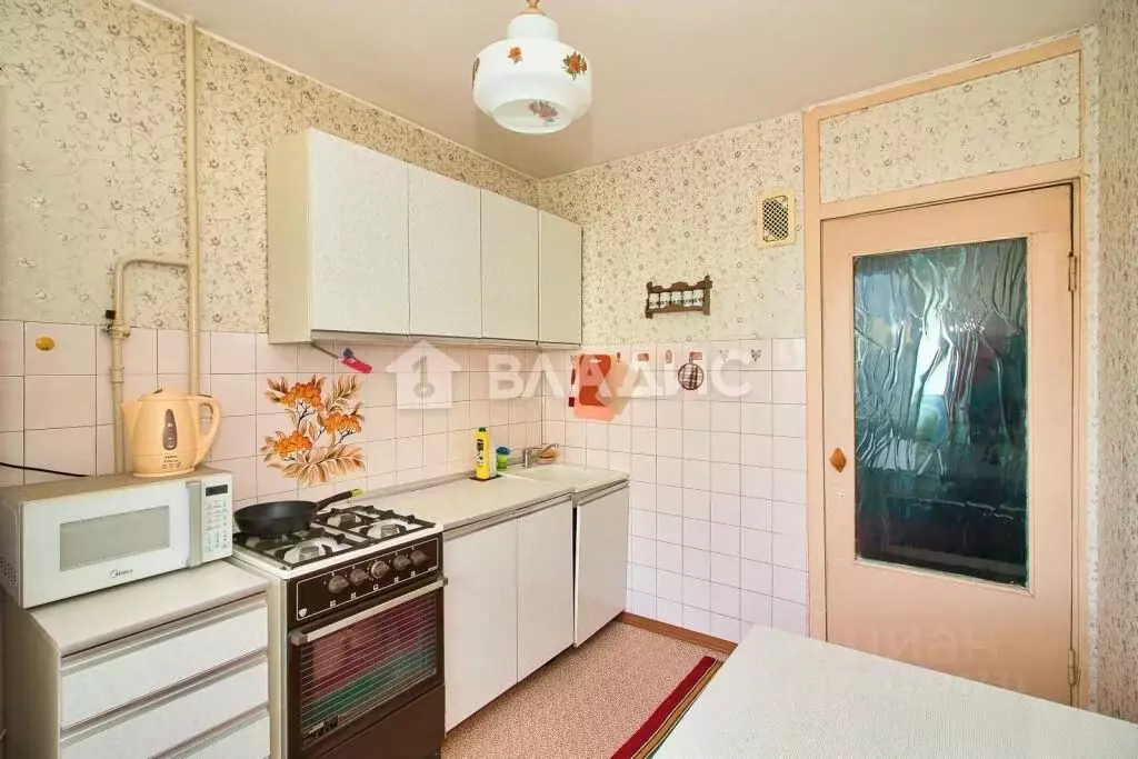 3-к кв. Владимирская область, Владимир ул. Верхняя Дуброва, 30 (64.7 ... - Фото 0