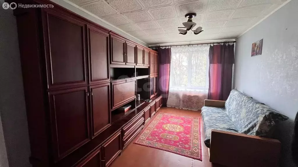 3-комнатная квартира: Кириши, проспект Ленина, 17 (55.9 м) - Фото 1