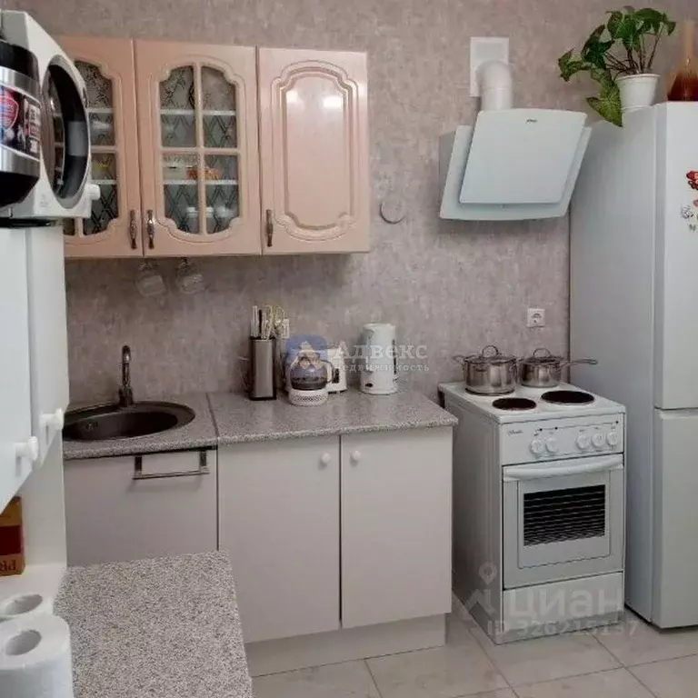 1-к кв. Тюменская область, Тюмень ул. Ватутина, 79к1 (37.8 м) - Фото 1