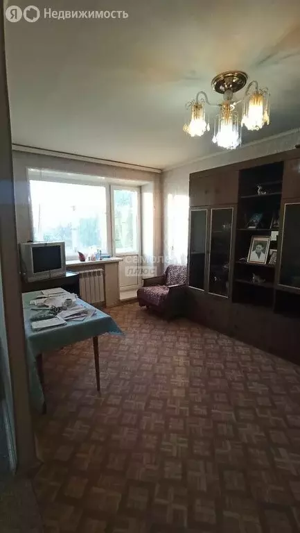 3-комнатная квартира: Тольятти, улица Горького, 68 (55.8 м) - Фото 1