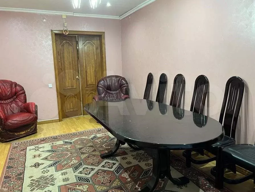 Аукцион: 6-к. квартира, 111 м, 1/9 эт. - Фото 1