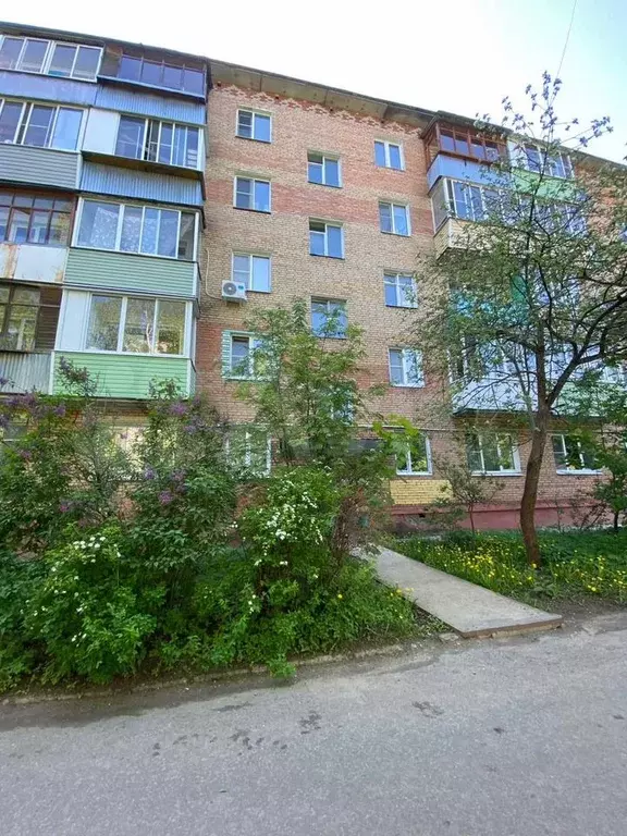 3-к. квартира, 63 м, 5/5 эт. - Фото 0