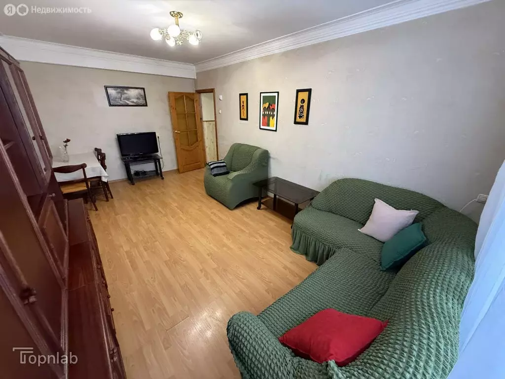 3-комнатная квартира: Нальчик, улица Ногмова, 31 (80 м) - Фото 1