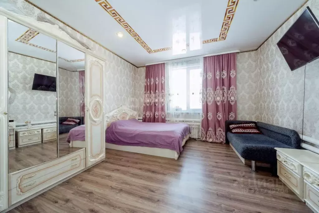 Дом в Алтайский край, Бийск ул. Красильникова, 198 (192 м) - Фото 1