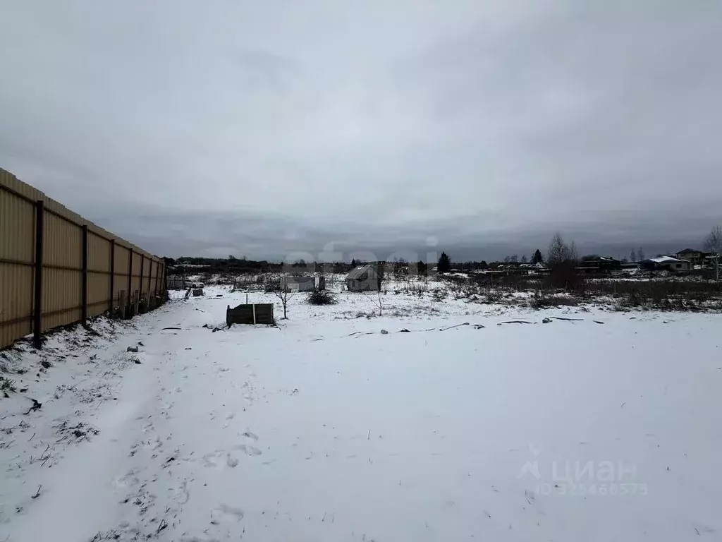 Участок в Брянская область, Брянский район, Снежское с/пос, с. ... - Фото 1