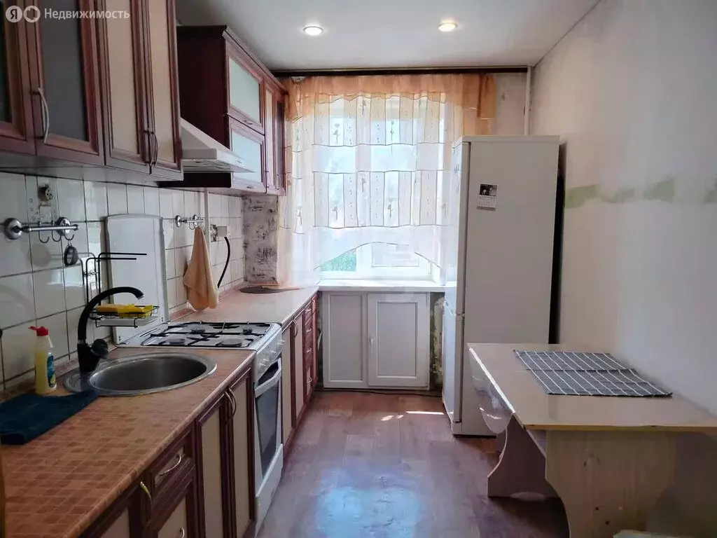 4-комнатная квартира: Губкин, 2-я Академическая улица, 30 (76.2 м) - Фото 1