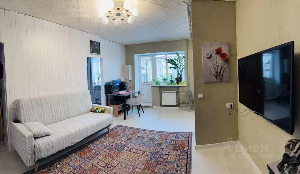 2-к кв. Свердловская область, Екатеринбург ул. Фурманова, 120 (40.5 м) - Фото 1