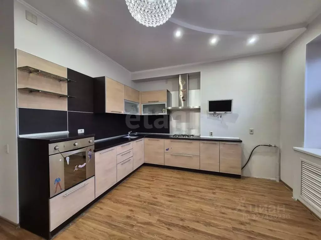 1-к кв. Вологодская область, Череповец ул. Батюшкова, 7 (54.9 м) - Фото 2