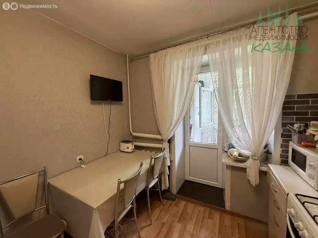 1-комнатная квартира: Казань, улица Трудящихся, 30 (37 м) - Фото 2