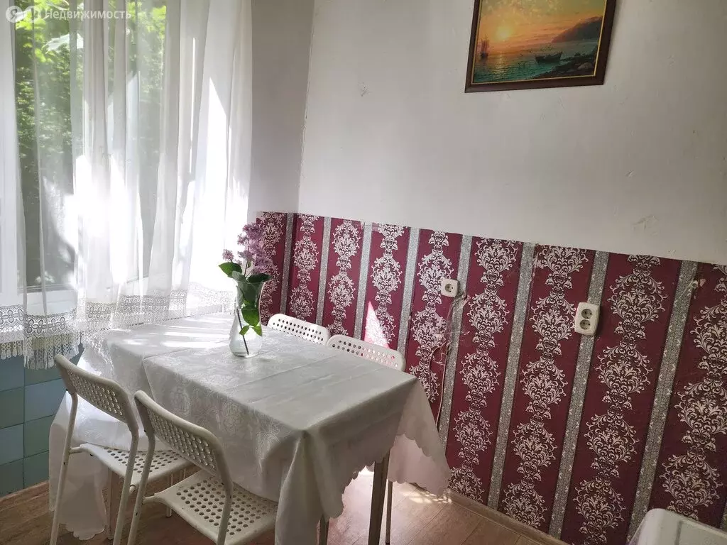 3-комнатная квартира: Санкт-Петербург, Бестужевская улица, 61 (44.9 м) - Фото 0