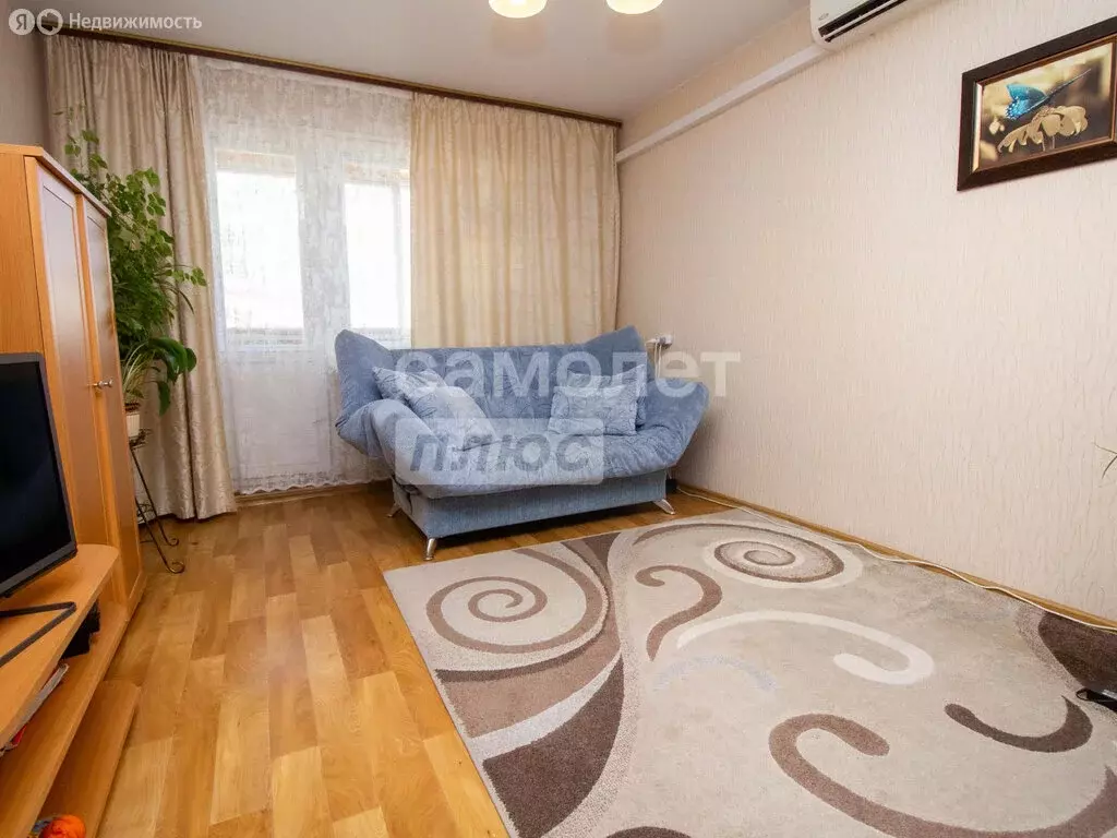 1-комнатная квартира: Ульяновск, Водопроводная улица, 1 (50 м) - Фото 0