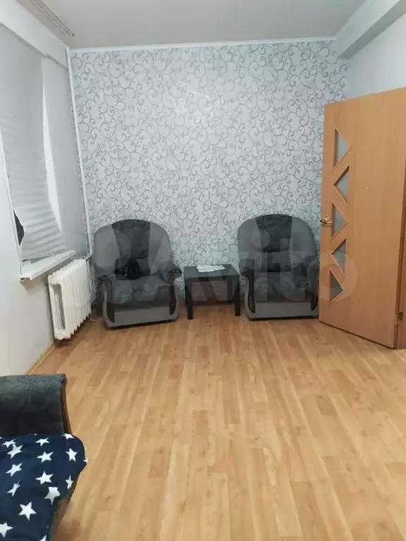 1-к. квартира, 40 м, 2/5 эт. - Фото 1