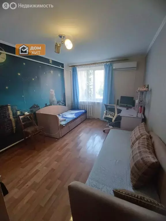 2-комнатная квартира: село Уютное, улица Кирова, 5 (52.3 м) - Фото 0
