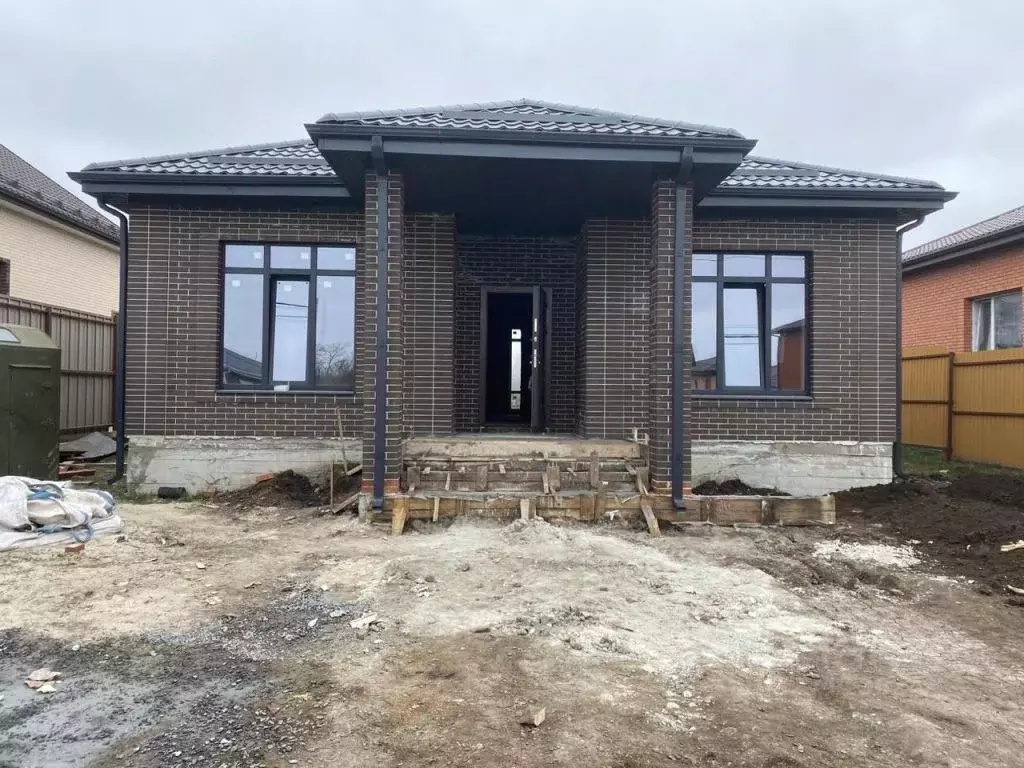 Дом в Ростовская область, Мясниковский район, Красный Крым хут.  (100 ... - Фото 1