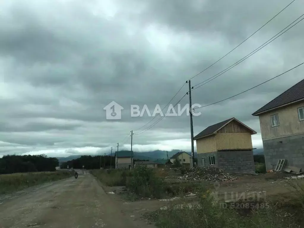 Участок в Сахалинская область, Южно-Сахалинск городской округ, с. . - Фото 1