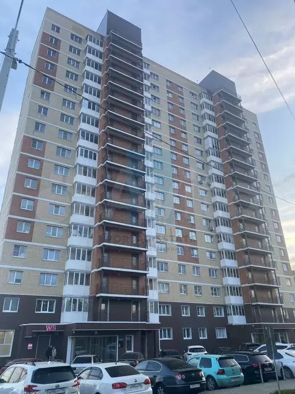 3-к. квартира, 71 м, 13/17 эт. - Фото 0
