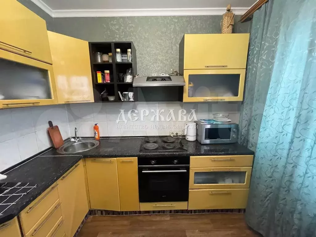 1-к. квартира, 38 м, 8/9 эт. - Фото 0