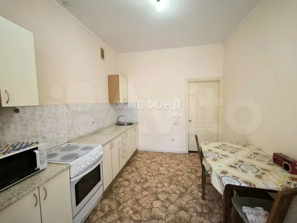 2-к. квартира, 80м, 3/9эт. - Фото 1