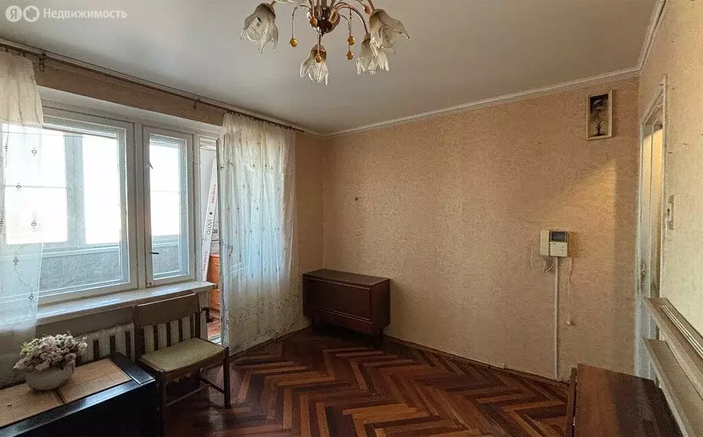 1-комнатная квартира: Петергоф, Ропшинское шоссе, 11 (37.4 м) - Фото 1