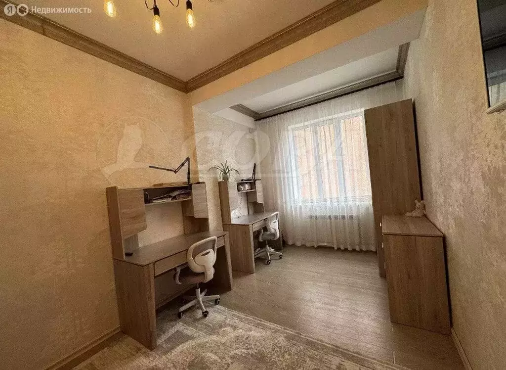 2-комнатная квартира: Махачкала, улица Абдулхамида Юсупова, 71к1 (75 ... - Фото 0