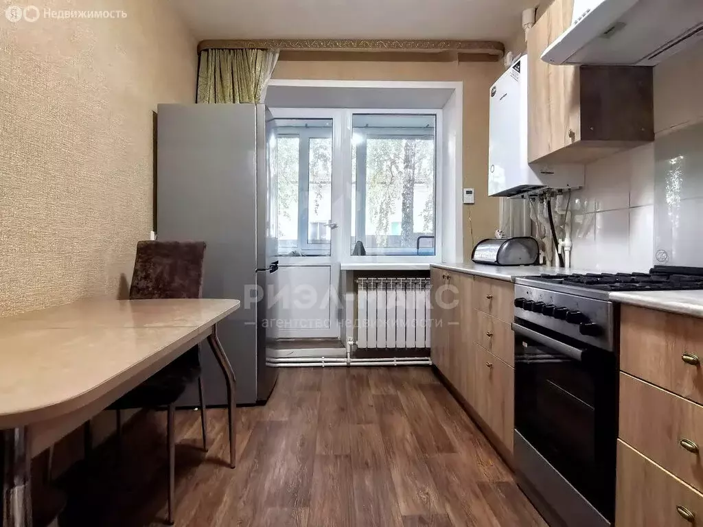 1-комнатная квартира: Брянск, Карачижская улица, 71 (36.6 м) - Фото 0