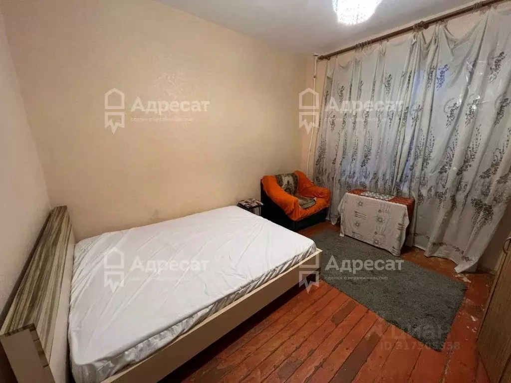 Комната Волгоградская область, Волгоград ул. Порт-Саида, 8 (14.0 м) - Фото 1