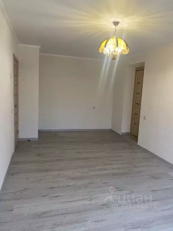 1-к кв. Калужская область, Калуга ул. Стеклянников Сад, 4 (37.7 м) - Фото 2