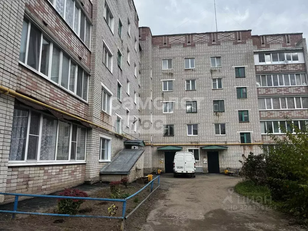 2-к кв. Марий Эл, Новый Торъял пгт ул. Советская, 43Б (50.0 м) - Фото 1