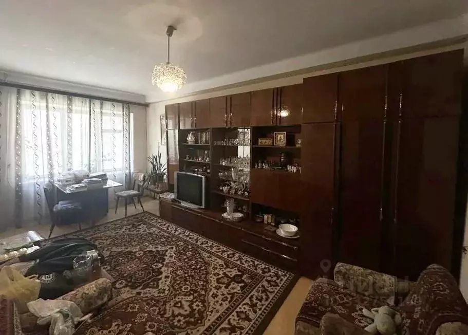 3-к кв. Крым, Симферополь ул. Кечкеметская, 79 (59.0 м) - Фото 1