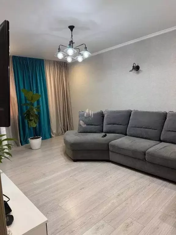 3-к кв. Саратовская область, Энгельс ул. Колотилова, 6б (76.8 м) - Фото 2