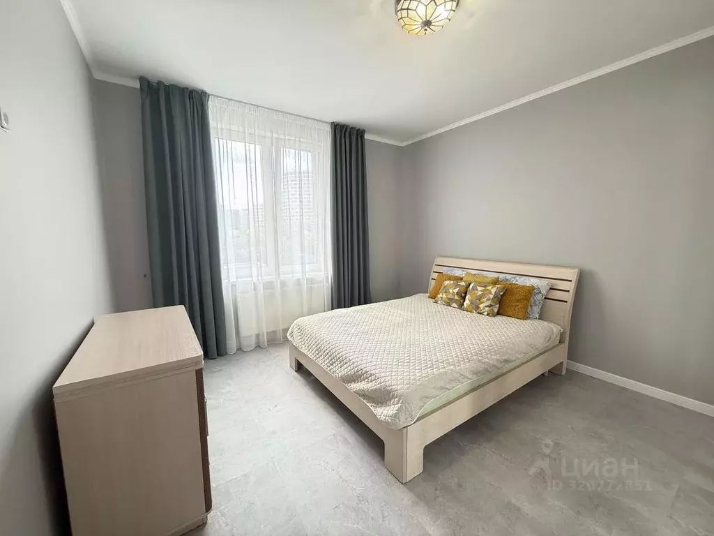 2-к кв. Тюменская область, Тюмень Профсоюзная ул., 59 (85.0 м) - Фото 1