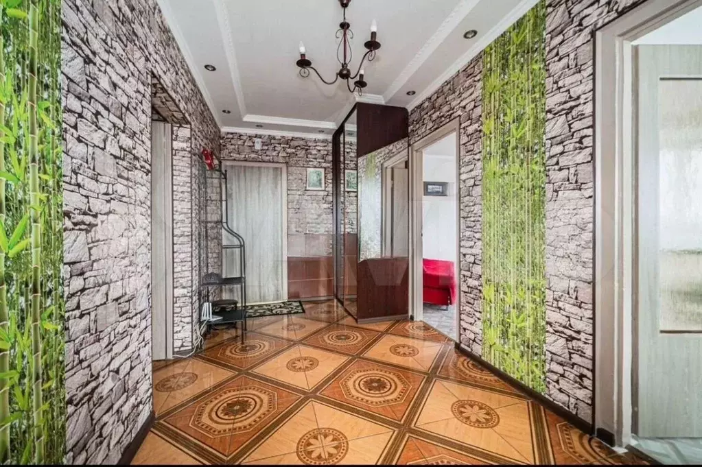 3-к. квартира, 74 м, 9/9 эт. - Фото 1