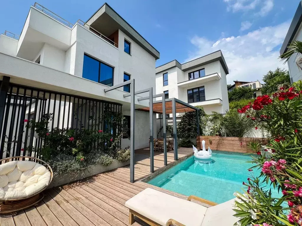 Дом в Краснодарский край, Сочи городской округ, с. Верхневеселое ул. ... - Фото 1