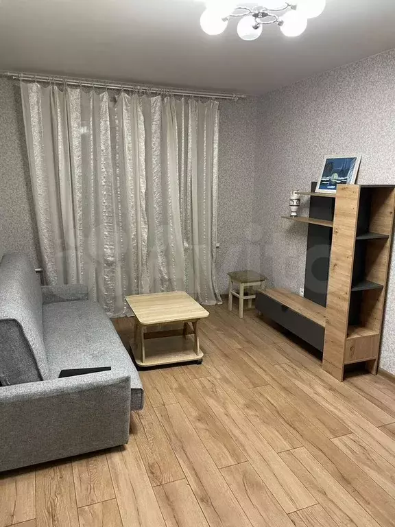 3-к. квартира, 58 м, 2/8 эт. - Фото 0