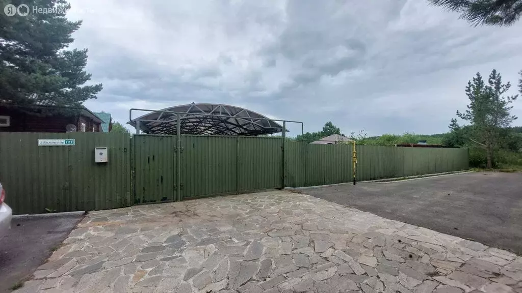 Дом в Свердловская область, Сысертский муниципальный округ, село ... - Фото 1