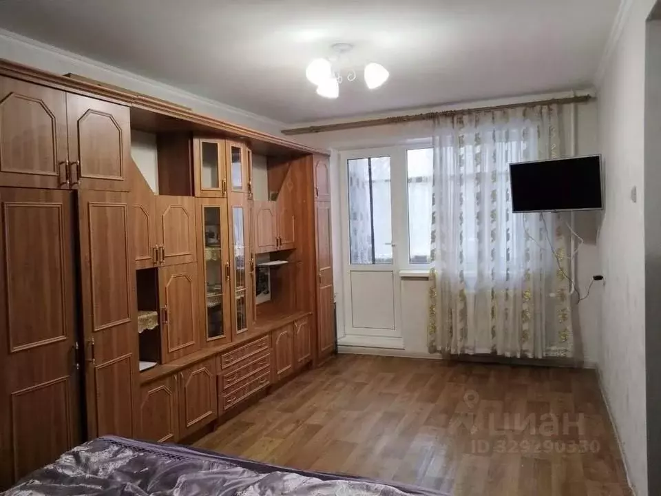 1-к кв. Башкортостан, Уфа ул. Коммунаров, 60 (33.0 м) - Фото 1