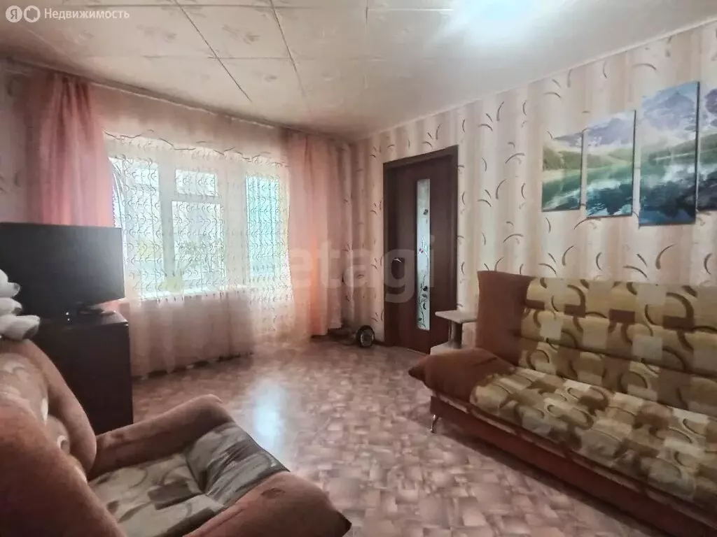 2-комнатная квартира: Златоуст, проспект имени Ю.А. Гагарина, 3-я ... - Фото 2