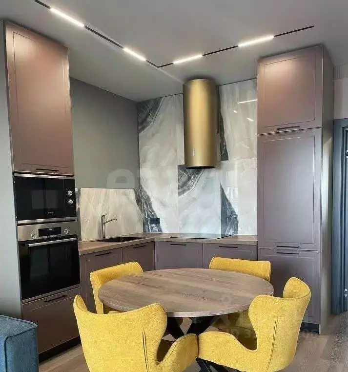 3-к кв. Башкортостан, Уфа ул. Кирова, 130 (69.8 м) - Фото 1