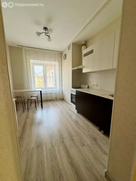 4-комнатная квартира: Санкт-Петербург, улица Маяковского, 22-24 (91 м) - Фото 2