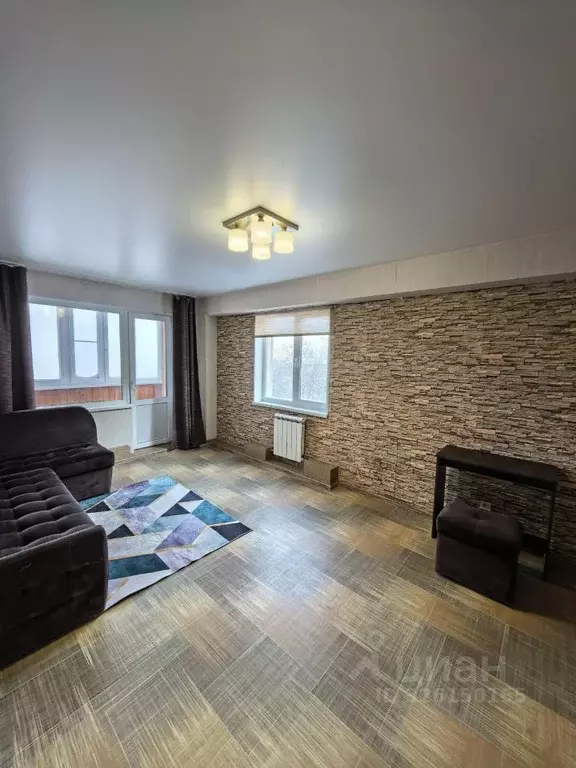 1-к кв. Свердловская область, Екатеринбург Пионерский жилрайон, ул. ... - Фото 1