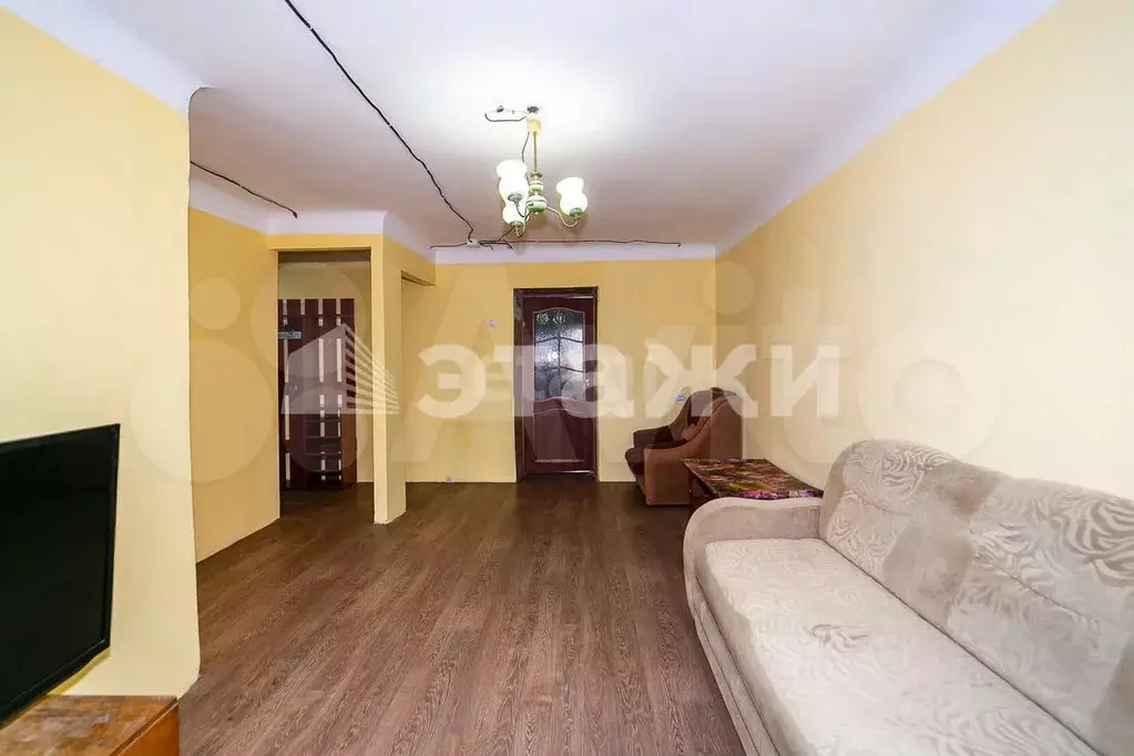1-к. квартира, 35 м, 1/5 эт. - Фото 1