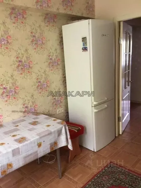 3-к кв. Красноярский край, Красноярск ул. Щорса, 58 (61.0 м) - Фото 1